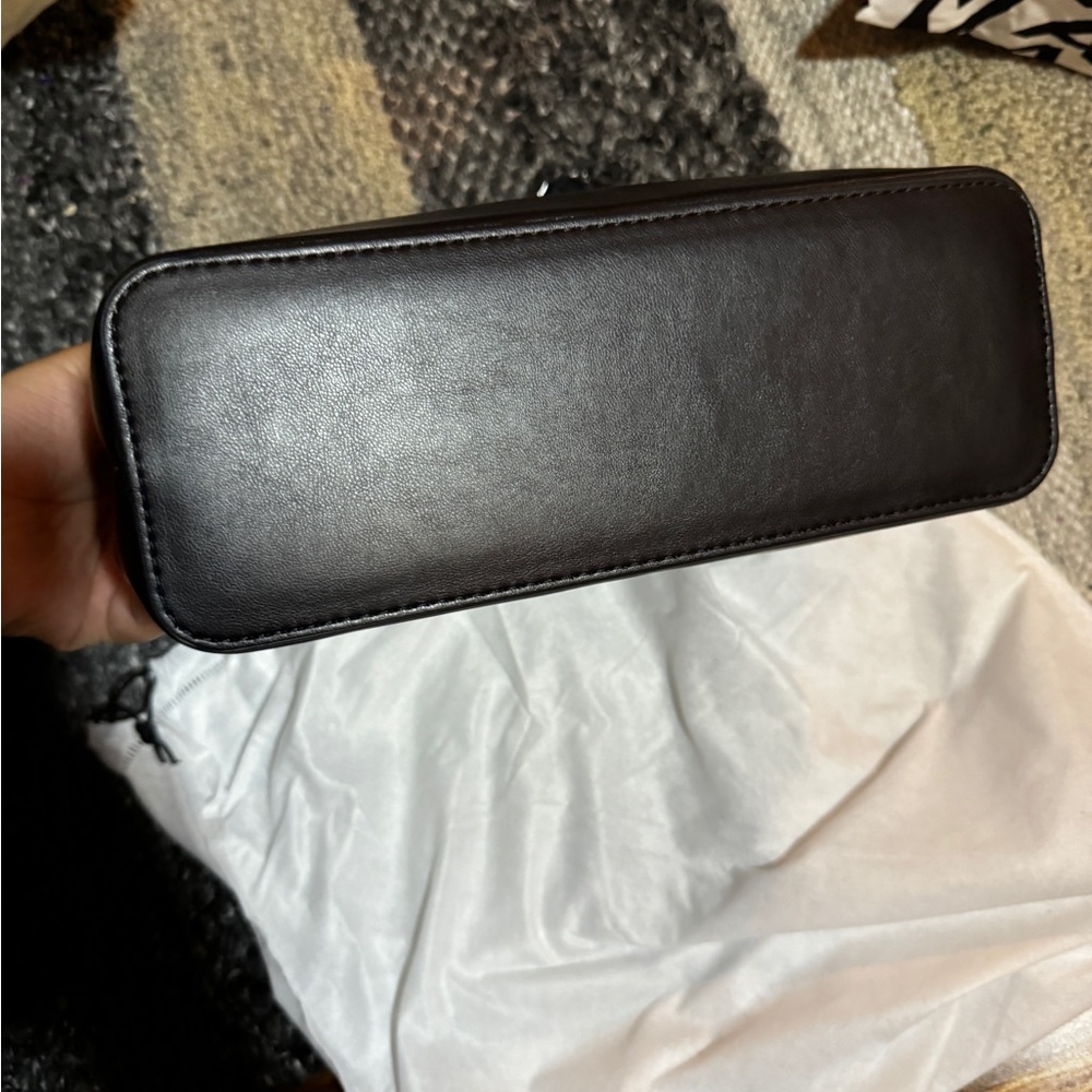 UNBRANDED Black Quilted Leather Shoulder Bag - Picture 3 of 5